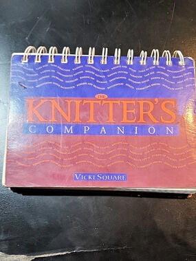The Knitter's Companion Knitting Reference Book